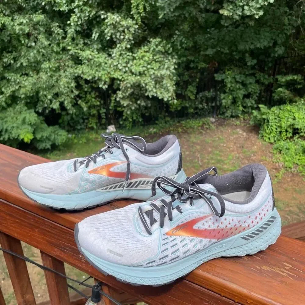 Brooks Adrenaline 21 Women's 9.5 White Running Shoes